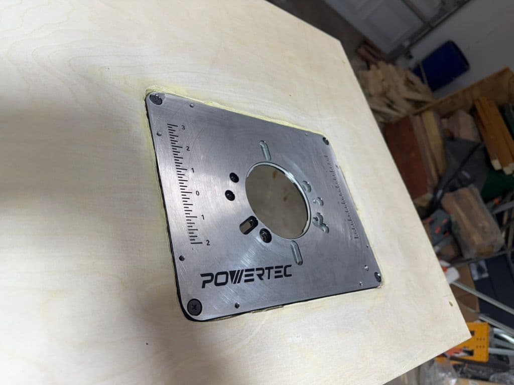 Expandable Router Table