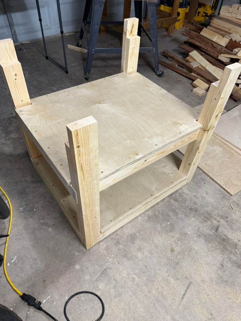 Expandable Outfeed Table
